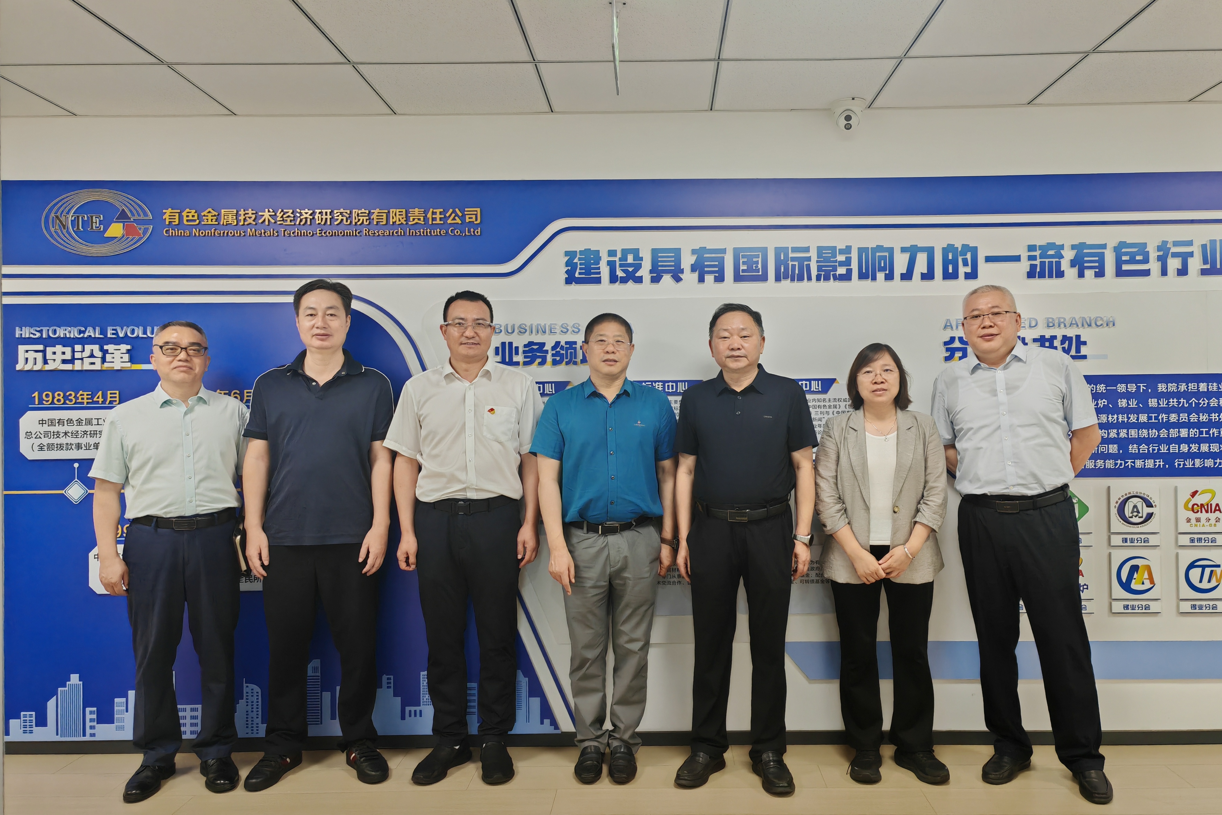 34a5fb9bb736c4063ff763a3d6edc8b2